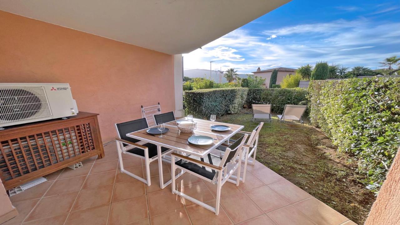 Appartement Les Pins Bleus A8 Sainte-Maxime Buitenkant foto