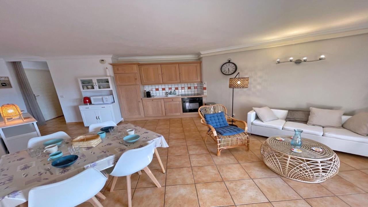 Appartement Les Pins Bleus A8 Sainte-Maxime Buitenkant foto