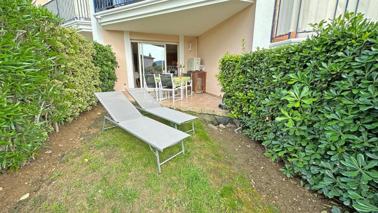 Appartement Les Pins Bleus A8 Sainte-Maxime Buitenkant foto